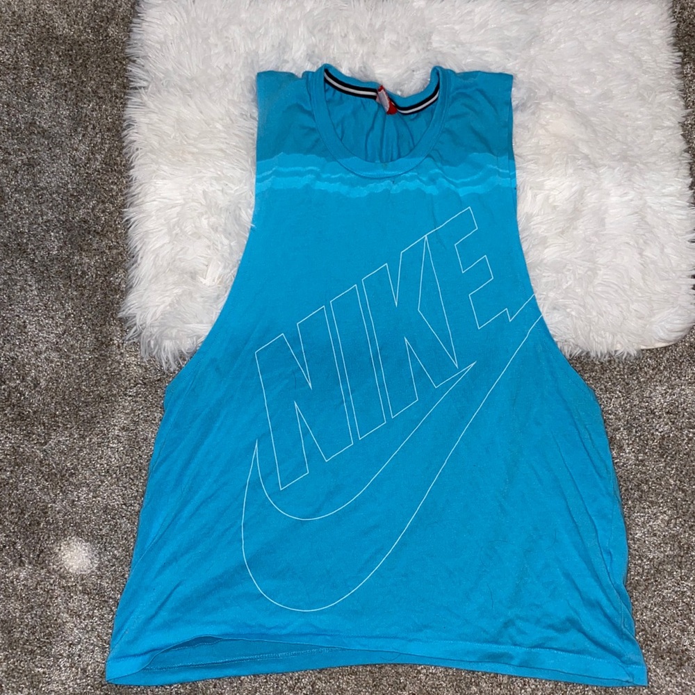 Nike workout shirt